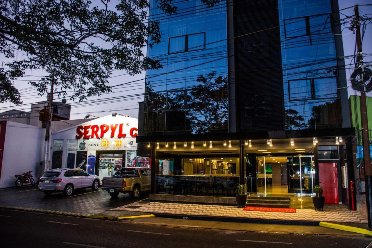 Serpyl Plaza Hotel Encarnación Exteriér fotografie